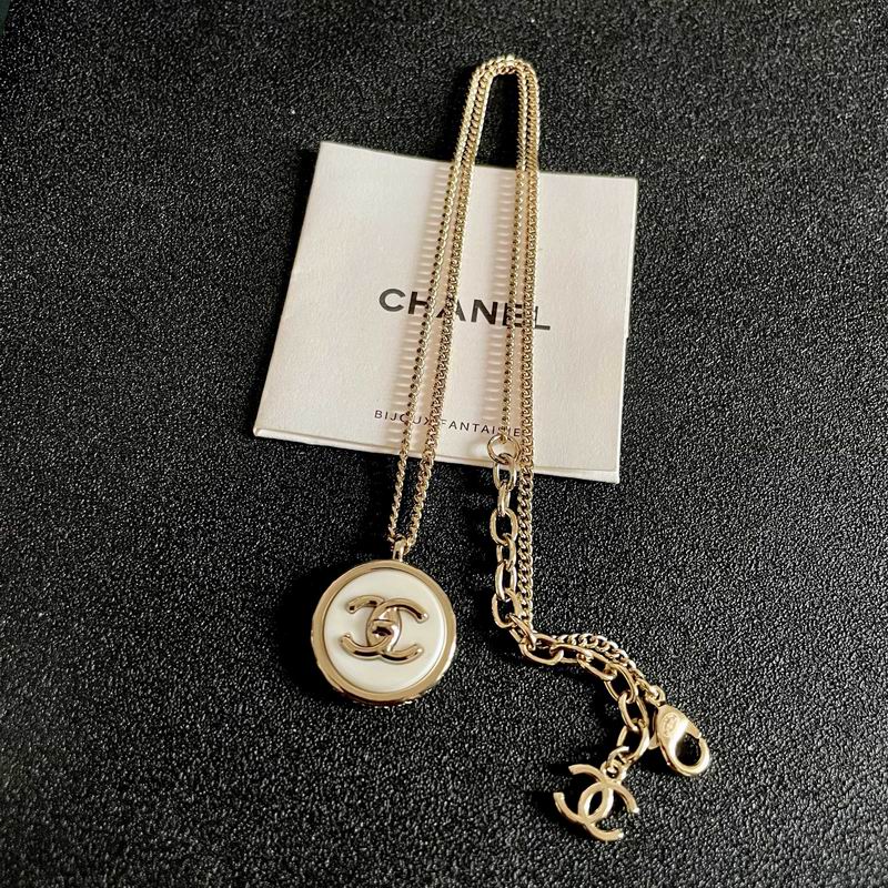 Chanel Necklace 08yxs35